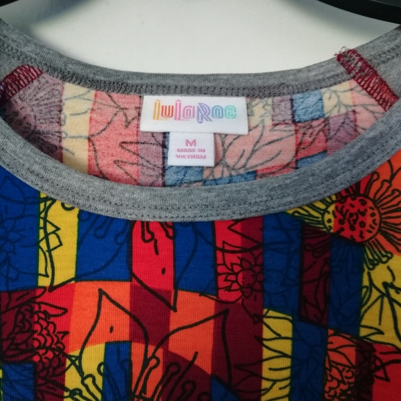 Lularoe Randy - size small - Picture 2 of 4